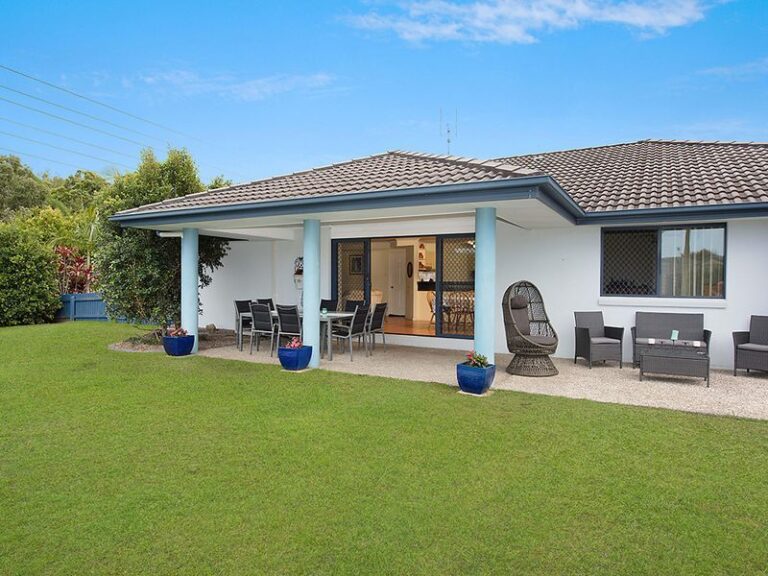 Sold - 35 Lacewing Drive - New Property in SIPPY DOWNS - Real Estate by Peter Hill