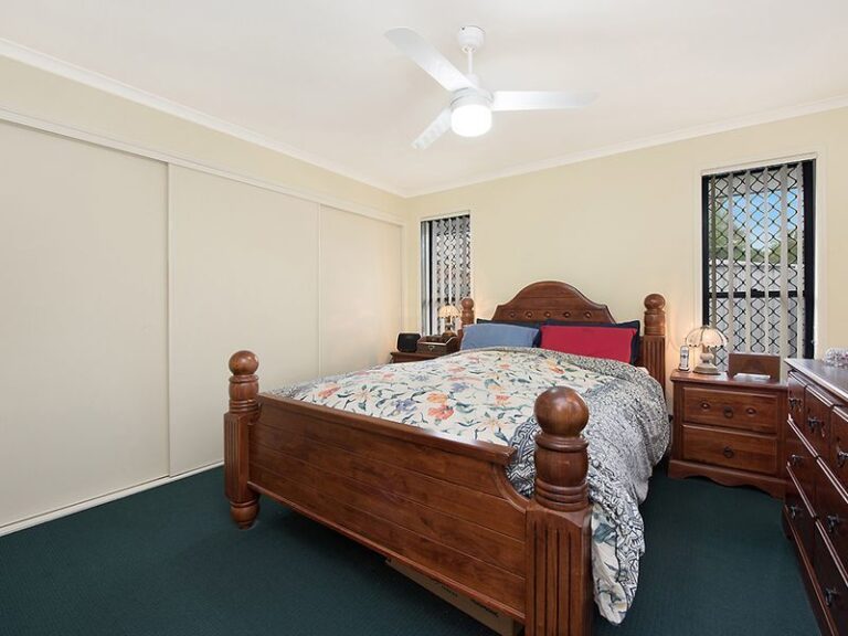 Sold - 35 Lacewing Drive - New Property in SIPPY DOWNS - Real Estate by Peter Hill