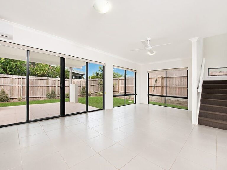 24/5 Forest View Street, MERIDAN PLAINS