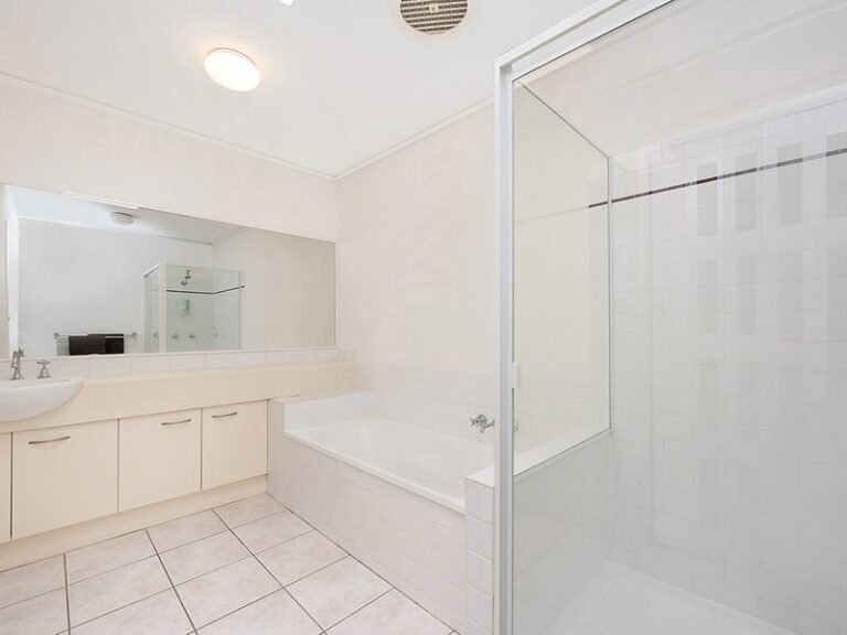 Sold - 11/1 Poinsettia Court - New Property in MOOLOOLABA - Real Estate by Peter Hill