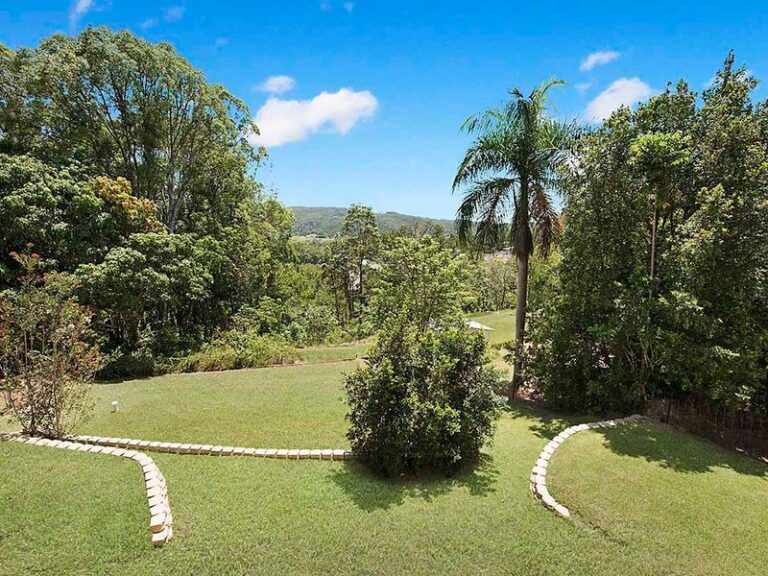 Sold - 213 Panorama Drive - New Property in ROSEMOUNT - Real Estate by Peter Hill