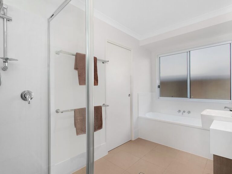 Sold - 31 Mackerel Street - New Property in MOUNTAIN CREEK - Real Estate by Chris Pace