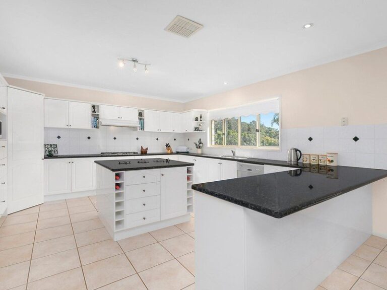 Sold - 55D Mannikin Road - New Property in TANAWHA - Real Estate by Chris Pace