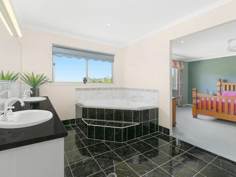 Sold - 55D Mannikin Road - New Property in TANAWHA - Real Estate by Chris Pace