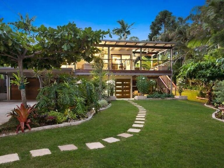 Sold - 8 Lentara Crescent - New Property in MOOLOOLABA - Real Estate by Chris Pace