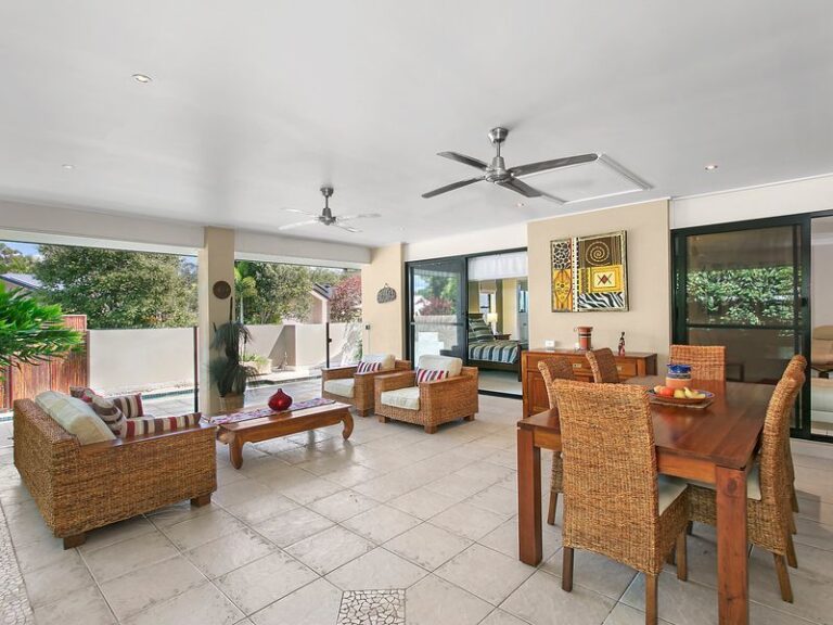 27 Springbrook Grove, BUDERIM QLD 4556 - photo 2