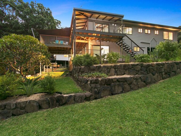 Sold - 27 Nyes Crescent - New Property in BUDERIM - Real Estate by Stuart Thomas