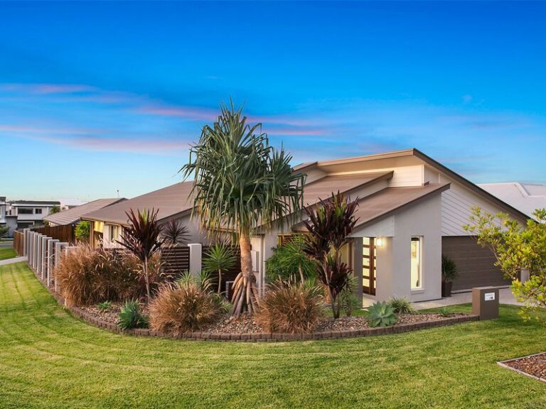 13 Kurrimine Crescent, MOUNTAIN CREEK
