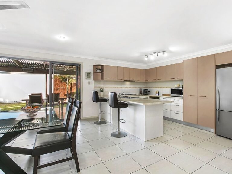 Sold - 35 Bainbridge Circuit - New Property in SIPPY DOWNS - Real Estate by Stuart Thomas