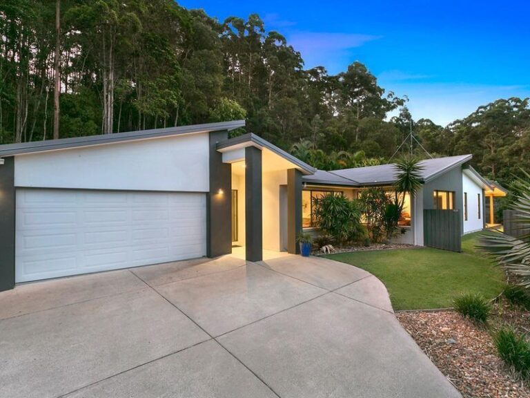 Sold - 17 Hillview Drive - New Property in BUDERIM - Real Estate by Stuart Thomas