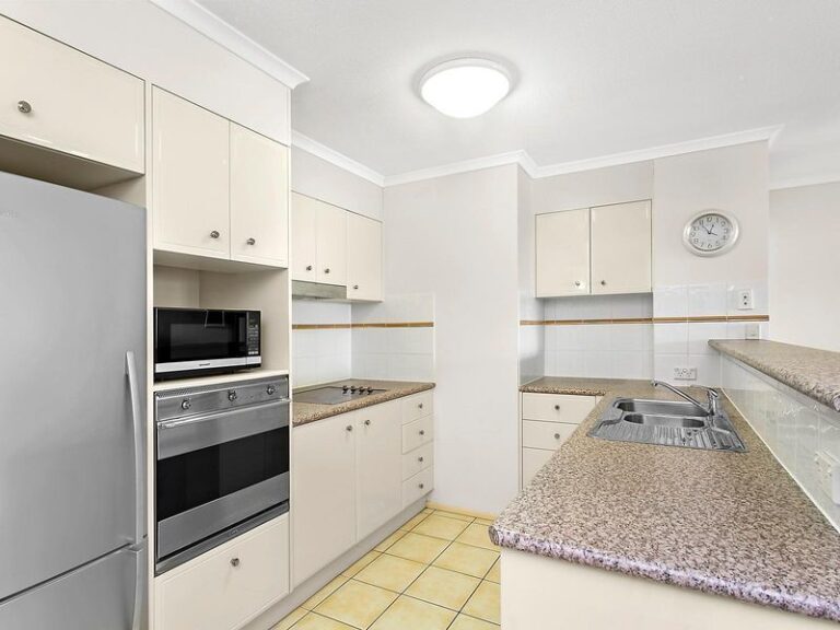 Sold - 302/98 Alexandra Parade - New Property in ALEXANDRA HEADLAND - Real Estate by Stuart Thomas