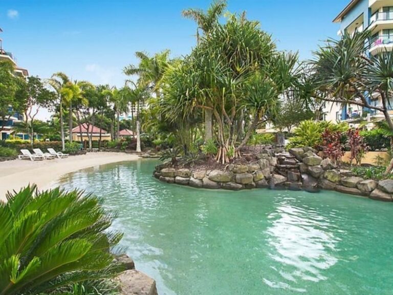 Sold - 302/98 Alexandra Parade - New Property in ALEXANDRA HEADLAND - Real Estate by Stuart Thomas