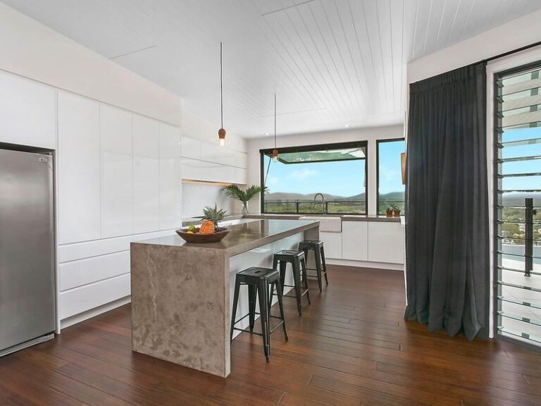 Sold - 21 Pacific Heights Court - New Property in COOLUM BEACH - Real Estate by Stuart Thomas