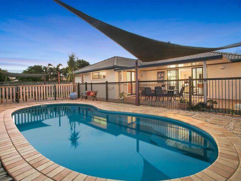 Sold - 29 Sandleigh Crescent - New Property in SIPPY DOWNS - Real Estate by Stuart Thomas