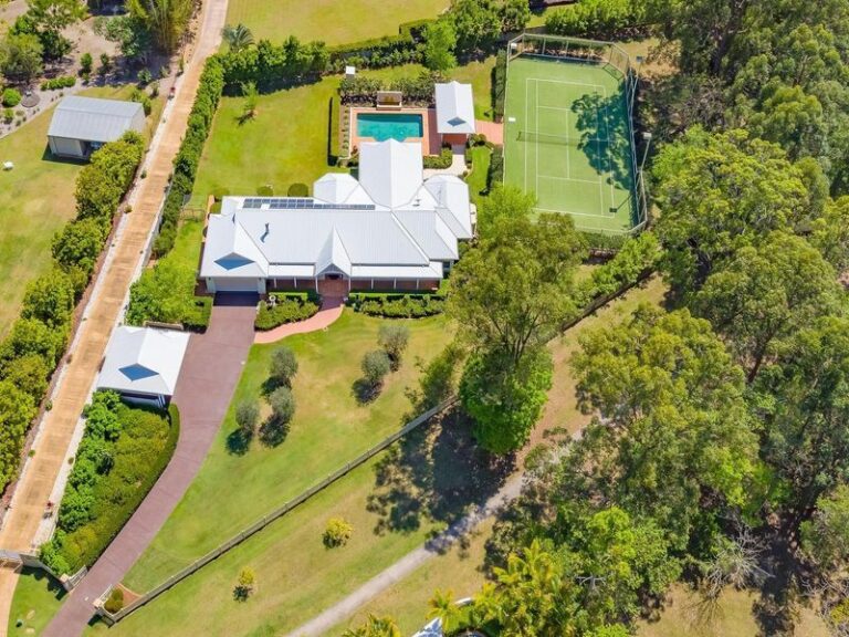 Sold - 31 Walgarri Drive - New Property in TANAWHA - Real Estate by Chris Pace
