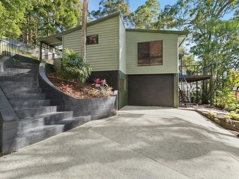 25 Turnipwood Drive, BUDERIM QLD 4556 - photo 5