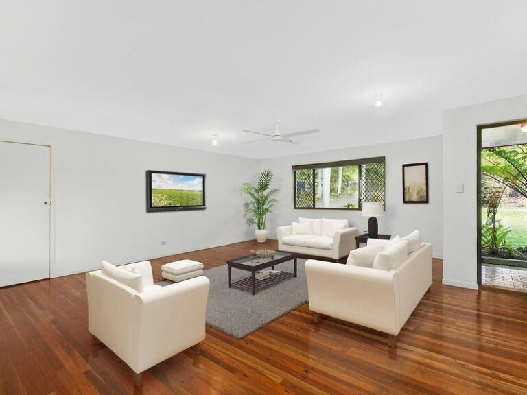 Sold - 325 Petrie Creek Road - New Property in ROSEMOUNT - Real Estate by Chris Pace