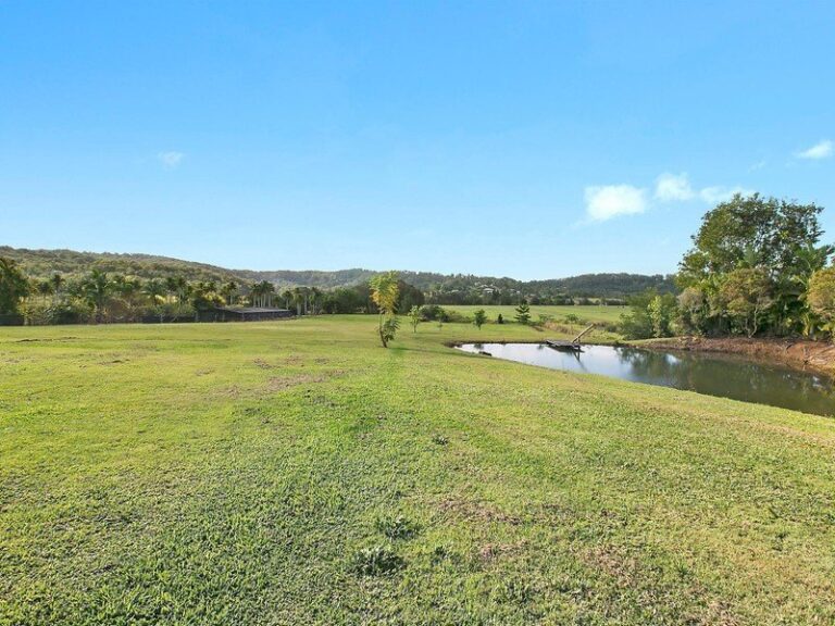 Sold - 325 Petrie Creek Road - New Property in ROSEMOUNT - Real Estate by Chris Pace