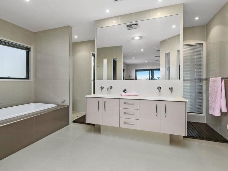 Sold - 23 Westholme Circuit - New Property in PELICAN WATERS - Real Estate by Chris Pace