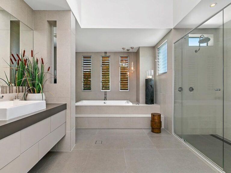 Sold - 43 Anchorage Circuit - New Property in TWIN WATERS - Real Estate by Stuart Thomas