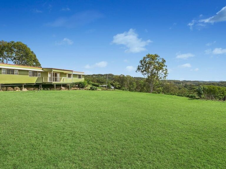 Sold - 125 Jacksons Road - New Property in WOOMBYE - Real Estate by Shaun Hammill