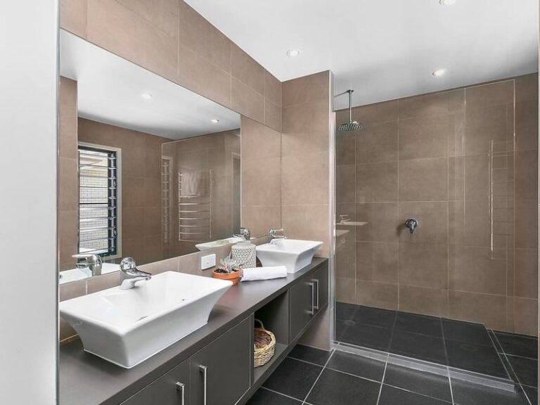 Sold - 17 Camfield Street - New Property in ALEXANDRA HEADLAND - Real Estate by Stuart Thomas