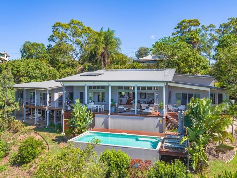 Sold - 59 Upper Rosemount Road - New Property in ROSEMOUNT - Real Estate by Chris Pace