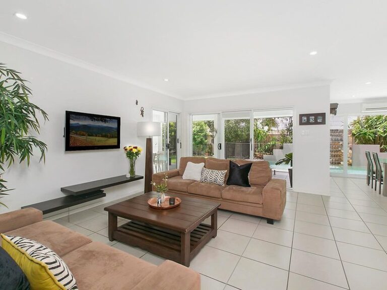 Sold - 30 Figbird Crescent - New Property in BUDERIM - Real Estate by Stuart Thomas
