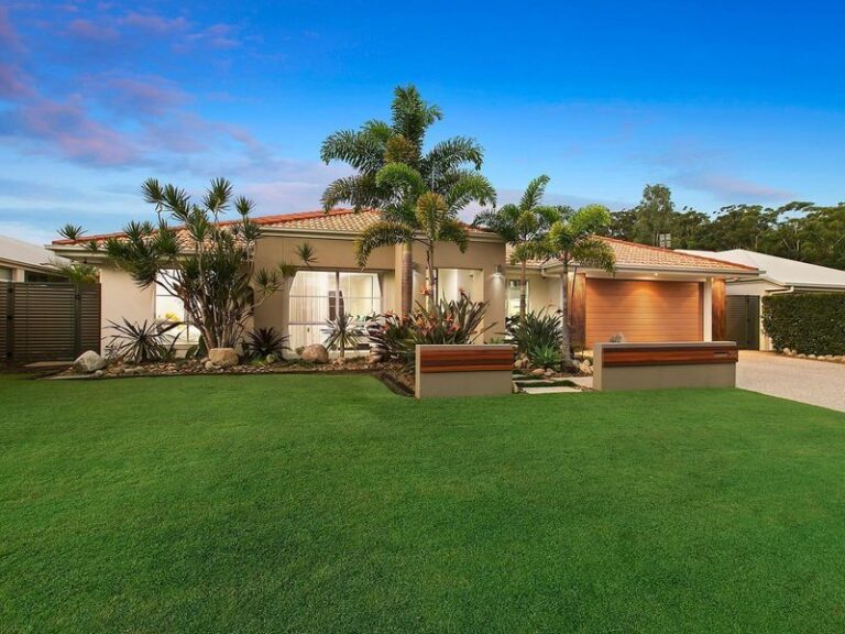 Sold - 30 Figbird Crescent - New Property in BUDERIM - Real Estate by Stuart Thomas