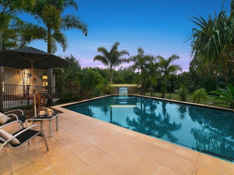 Sold - 129 Glenfinnan Court - New Property in FOREST GLEN - Real Estate by Stuart Thomas