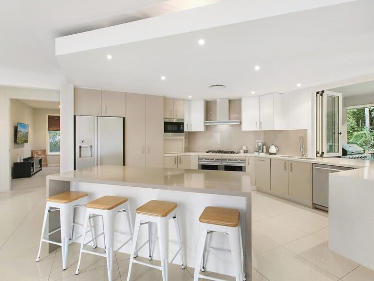46 Tribulation Circuit, BUDERIM QLD 4556 - photo 2