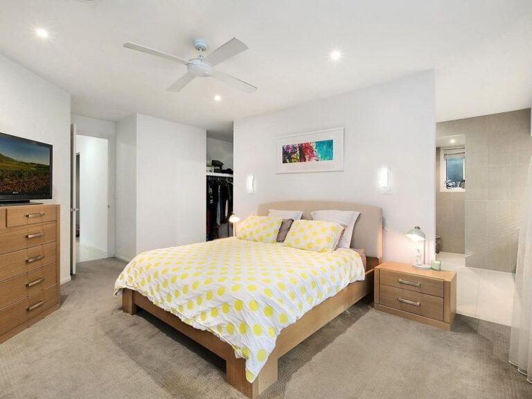 46 Tribulation Circuit, BUDERIM QLD 4556 - photo 5