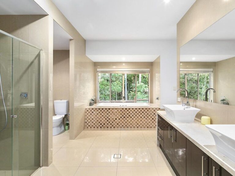 46 Tribulation Circuit, BUDERIM QLD 4556 - photo 6