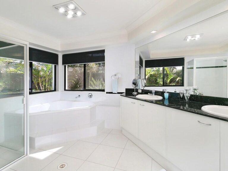 Sold - 7 Mariner Place - New Property in BOKARINA - Real Estate by David Swarbrick