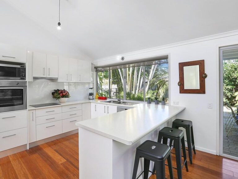 Sold - 11 Sharon Crescent - New Property in MOUNTAIN CREEK - Real Estate by Stuart Thomas