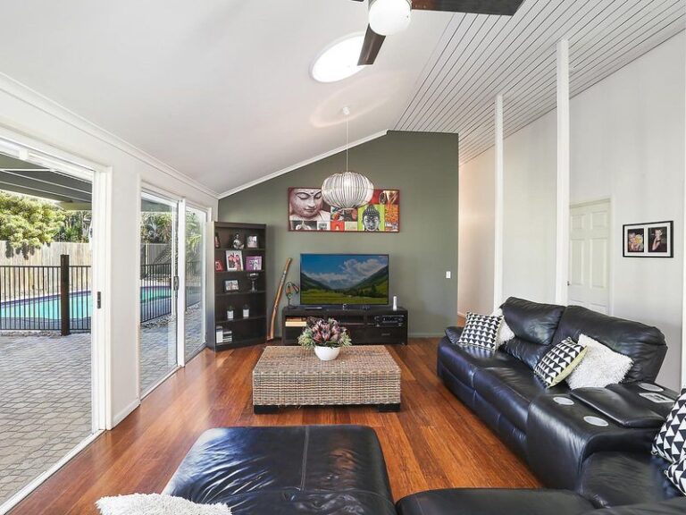 Sold - 11 Sharon Crescent - New Property in MOUNTAIN CREEK - Real Estate by Stuart Thomas