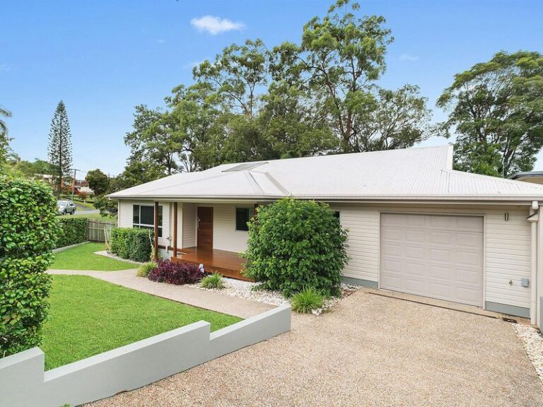 Sold - 18 Oxleigh Crescent - New Property in NAMBOUR - Real Estate by Stuart Thomas