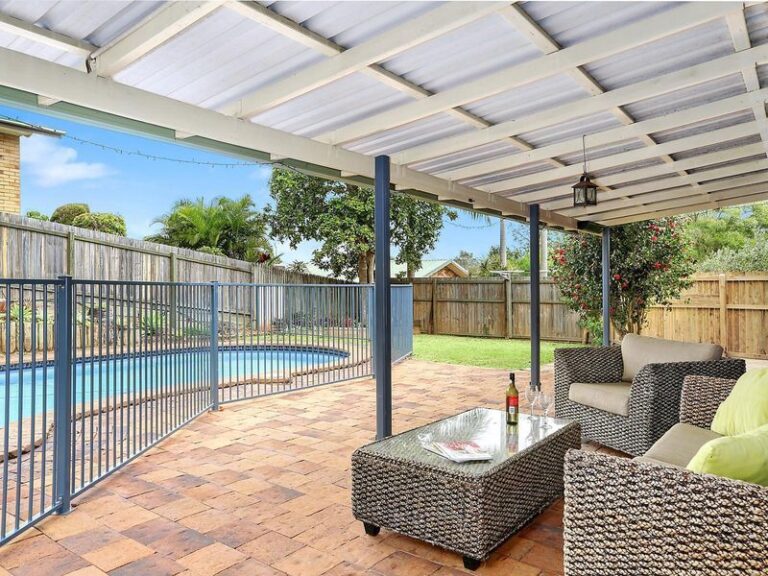 Sold - 18 Dinmore Street - New Property in WOOMBYE - Real Estate by Shaun Hammill