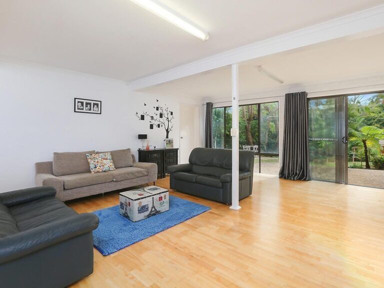 Sold - 18 Dinmore Street - New Property in WOOMBYE - Real Estate by Shaun Hammill