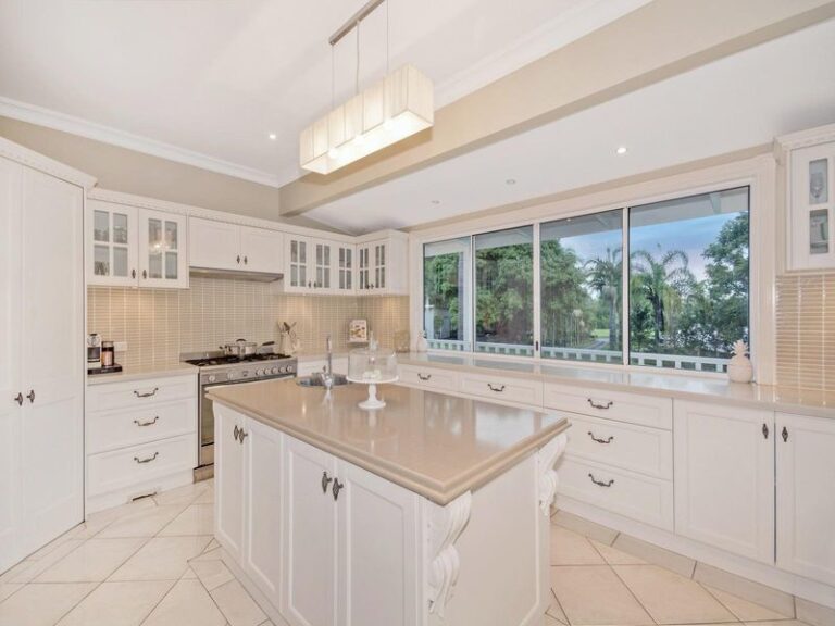 11 Malones Road, KIELS MOUNTAIN QLD 4559 - photo 3