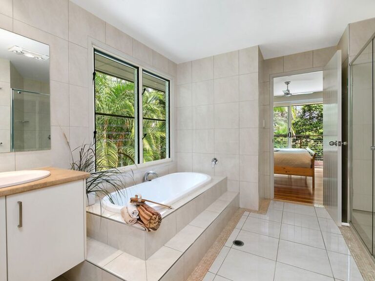 Sold - 27 Bowerbird Place - New Property in MONS - Real Estate by Chris Pace