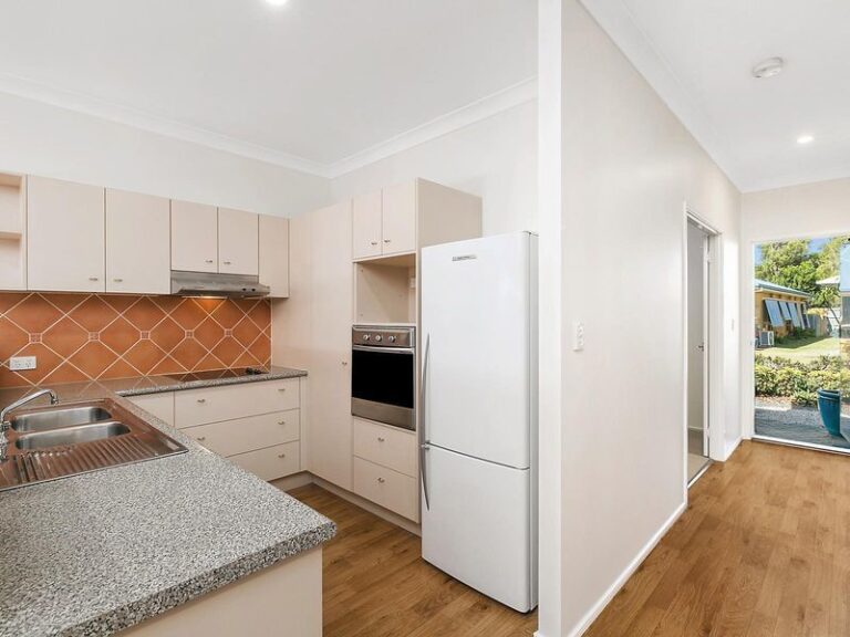 Sold - 72/40 Lakeside Crescent - New Property in CURRIMUNDI - Real Estate by Peter Hill