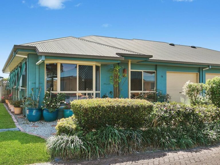 Sold - 72/40 Lakeside Crescent - New Property in CURRIMUNDI - Real Estate by Peter Hill