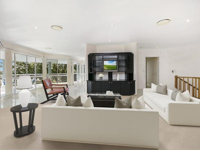 48 Lindsay Road, BUDERIM QLD 4556 - photo 2