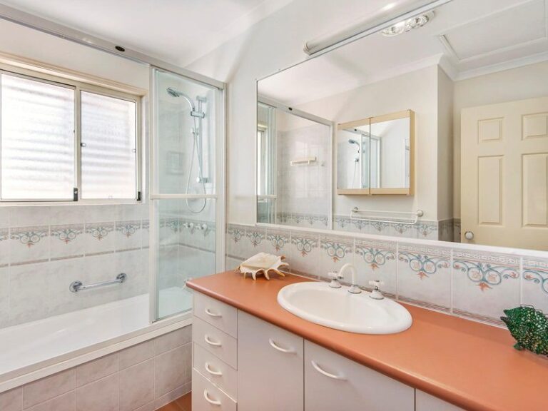 Sold - 2/10 Price Lane - New Property in BUDERIM - Real Estate by Peter Hill
