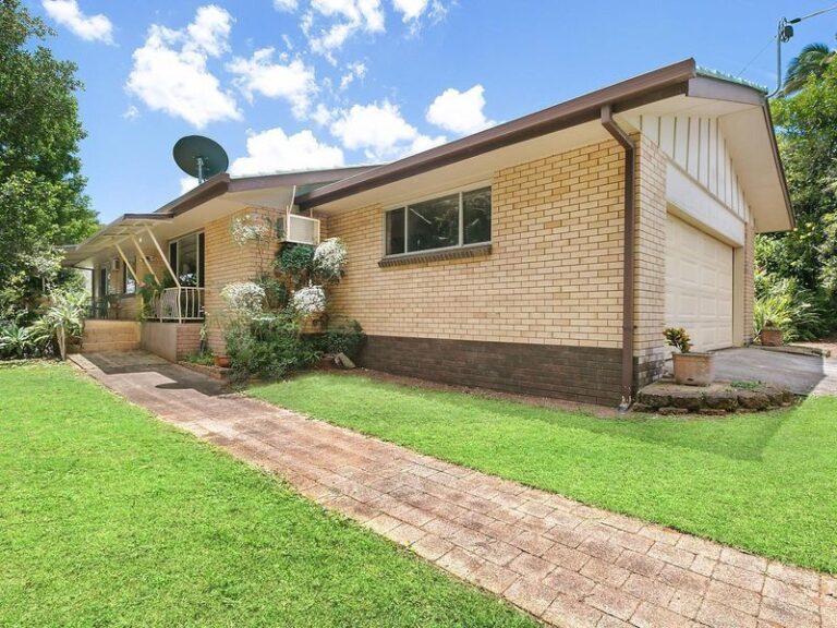 Sold - 8 Bell Road - New Property in BUDERIM - Real Estate by Stuart Thomas