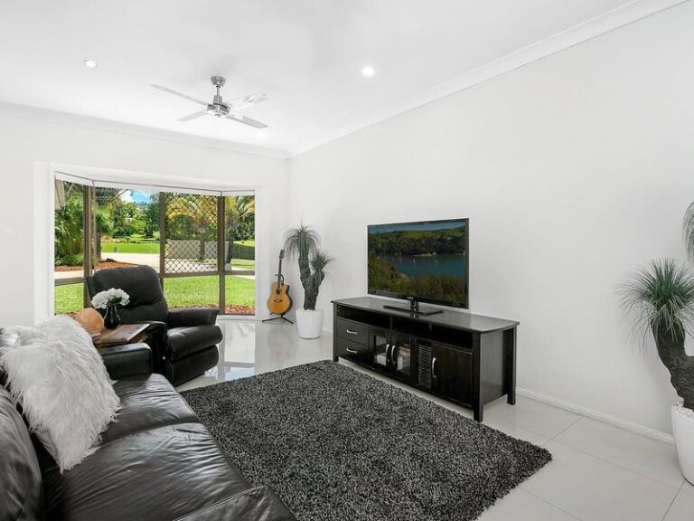 Sold - 5 Ballantyne Court - New Property in GLENVIEW - Real Estate by Shaun Hammill