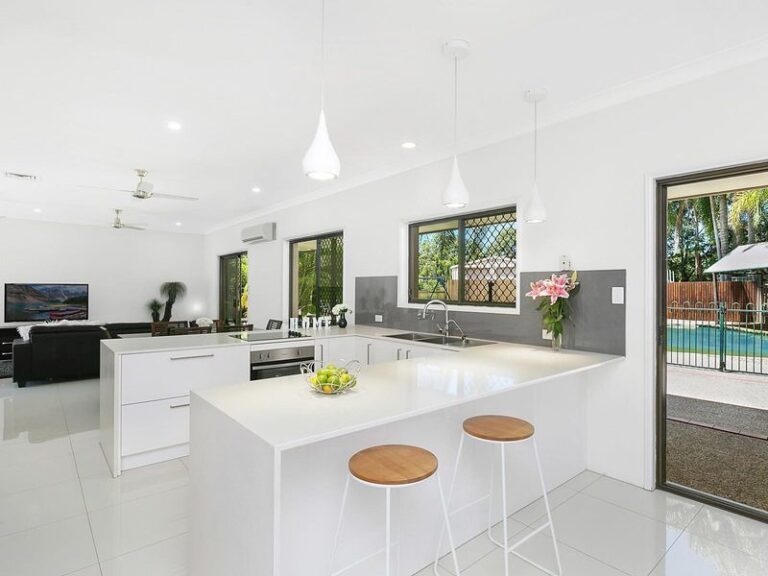 Sold - 5 Ballantyne Court - New Property in GLENVIEW - Real Estate by Shaun Hammill