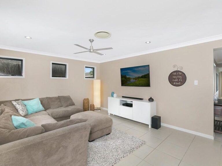 Sold - 21 Maplespring Street - New Property in SIPPY DOWNS - Real Estate by David Swarbrick