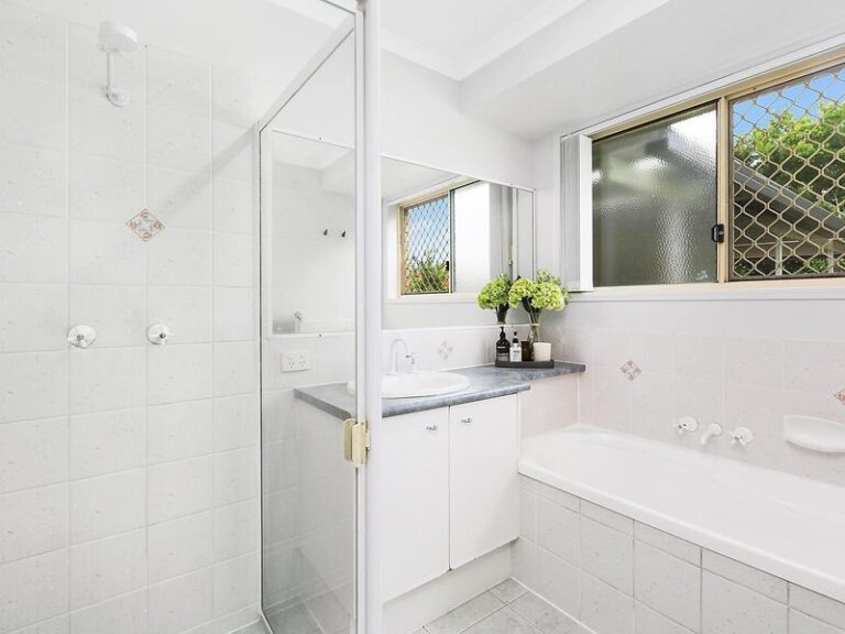 Sold - 5 Watervale Court - New Property in SIPPY DOWNS - Real Estate by David Swarbrick